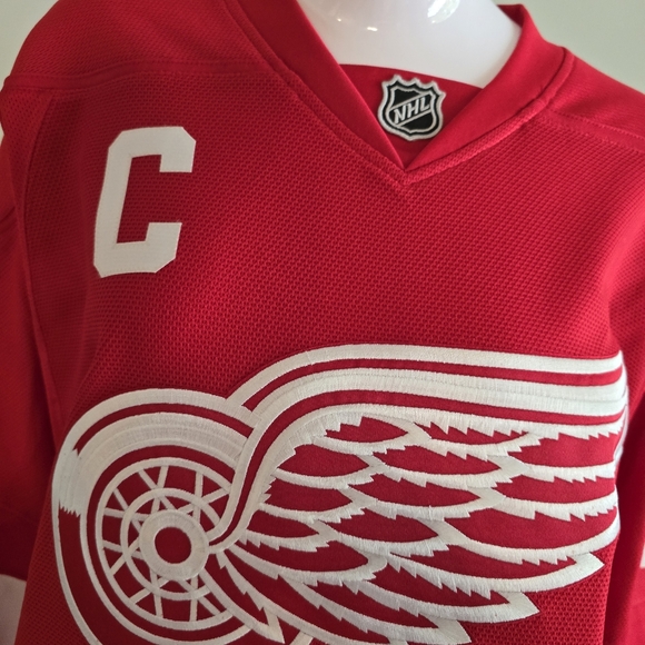Nicklas Nik Lidstrom Detroit Red Wings 2011 Reebok Hockey Jersey Mens Small Unis - Picture 8 of 16